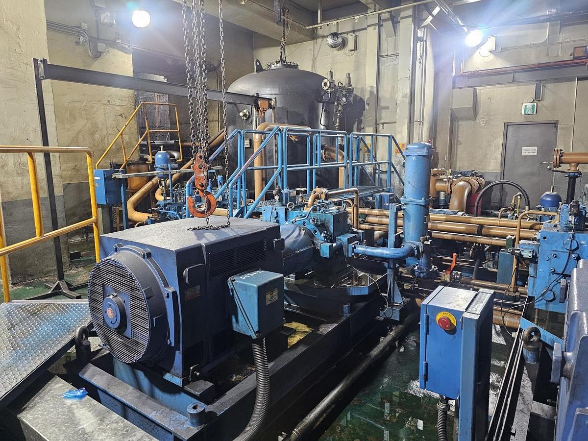 Used 8000 tons Press Forging Open Die Hydraulic United