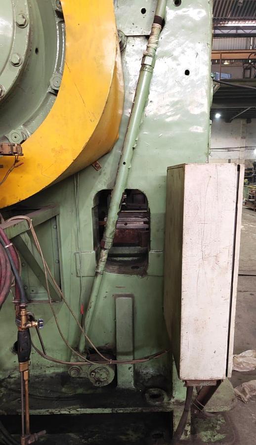 Used 700 tons Press Hot Forging National Maxipress