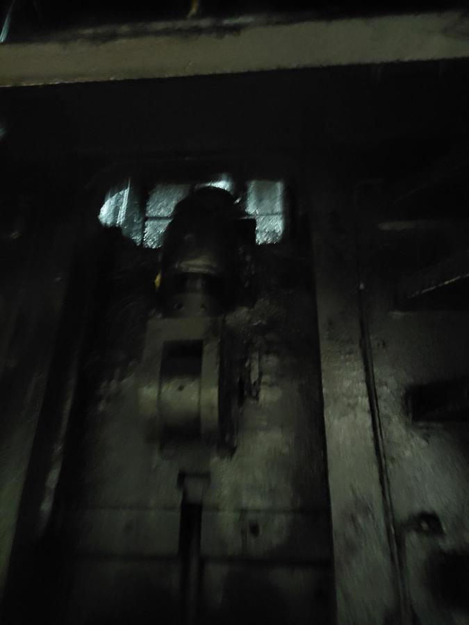 Used 1300 tons Press Hot Forging Hosung HFP-1300