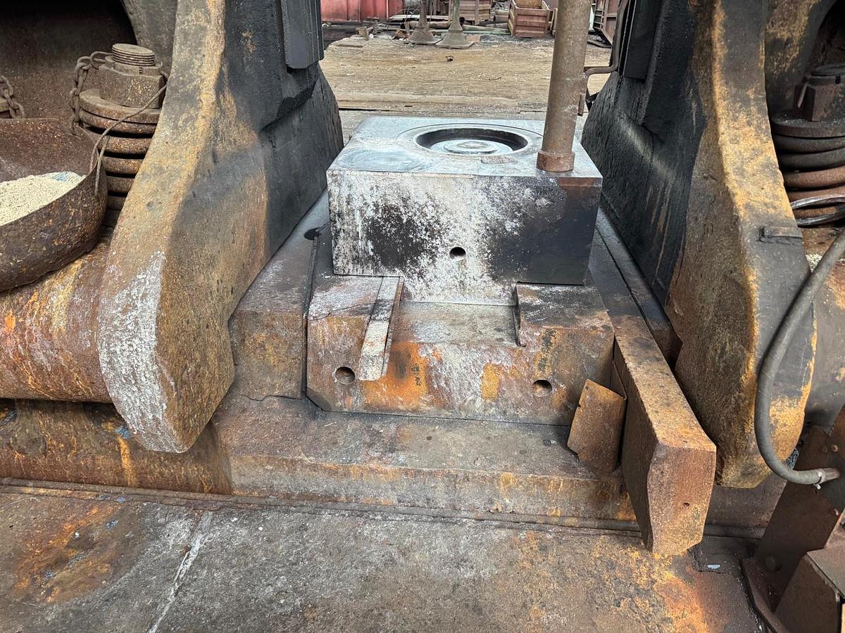 Used 10 tons Hammer Forging Pneumatic Kramatorsk 18KP