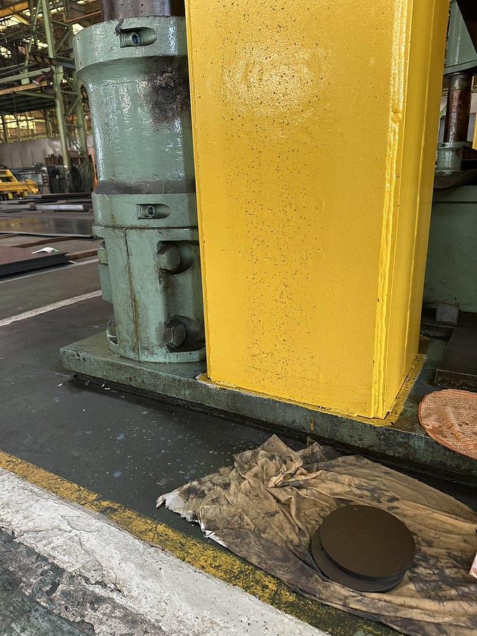 Used 2000 tons Press Sheet Stamping Hydraulic Daito KPH-2000