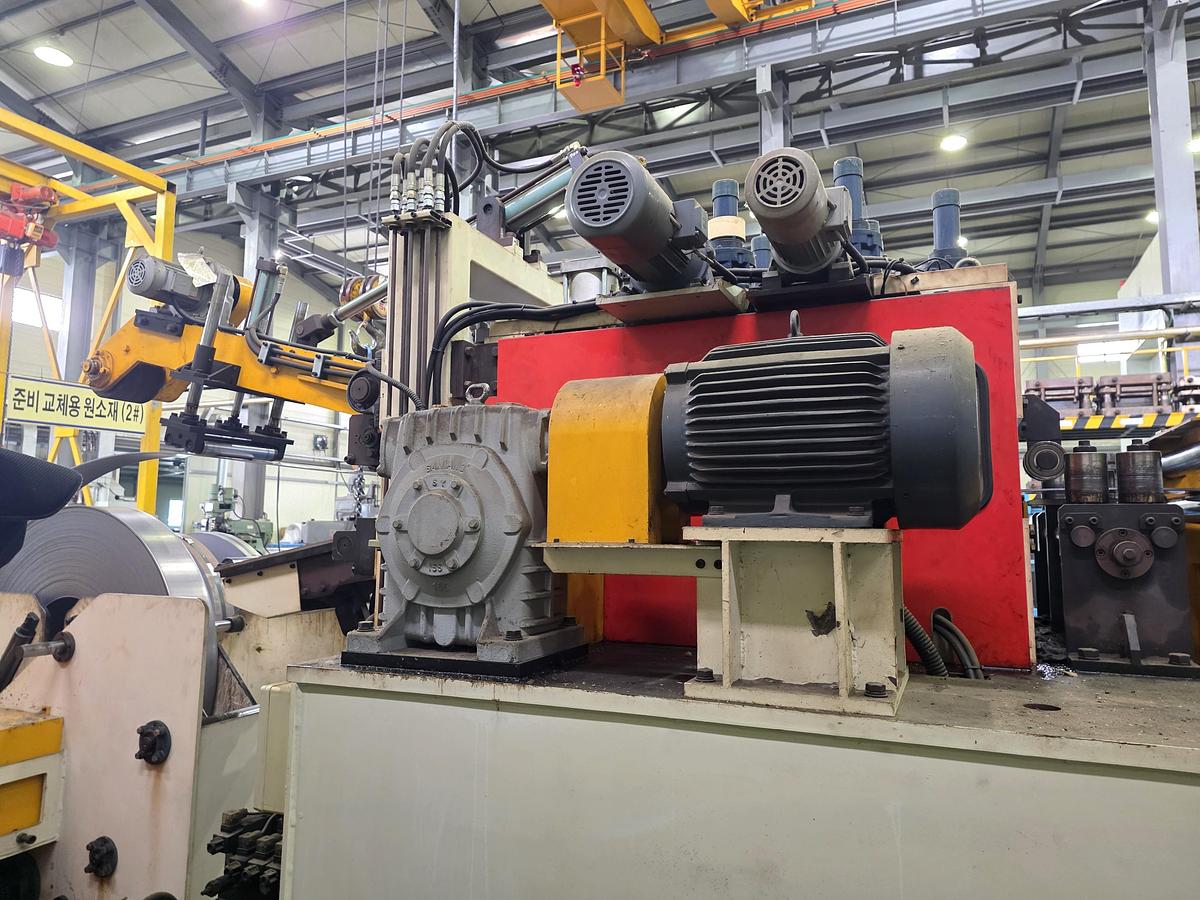 Used 700 tons Press Fineblanking Mechanical Schuler HFA7000Plus