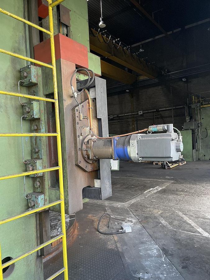 Used Lathe Vertical Turning Titan SC33