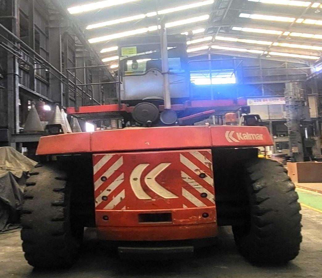 45 tons Manipulator Kalmar CD420-12CS