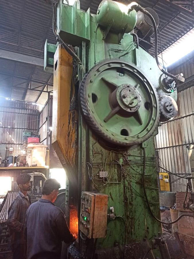 Used 630 tons Press Hot Forging TMP Voronezh Russia K864