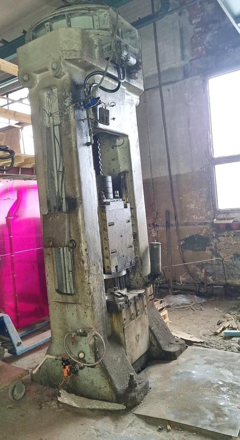 Used 160 tons Press Friction Screw Stanko FB1732