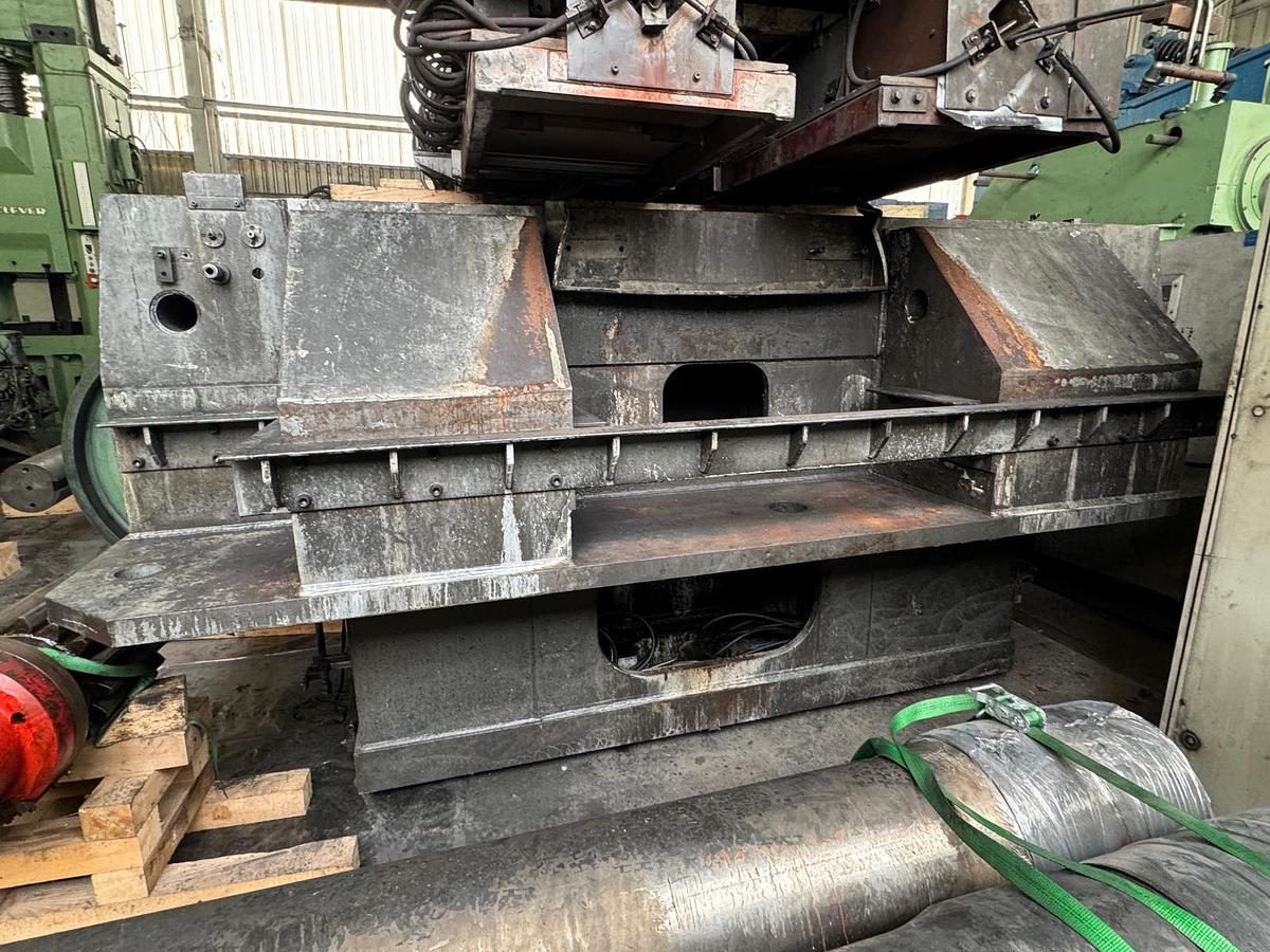 Used 2500 tons Press Hot Forging Manzoni 2500SR/TR
