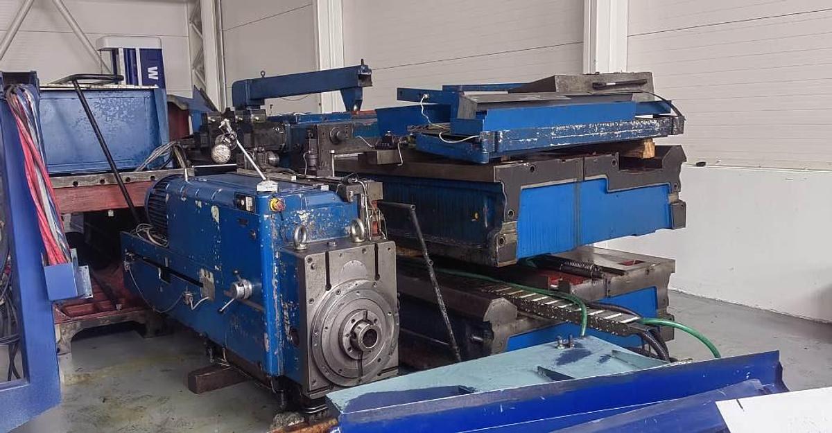 Used Lathe Vertical Turning CNC Tos WD130