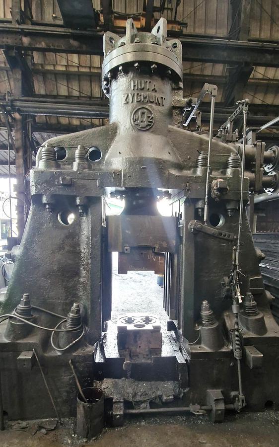 Used 3.5 tons Hammer Forging Pneumatic Huta MPM10000B