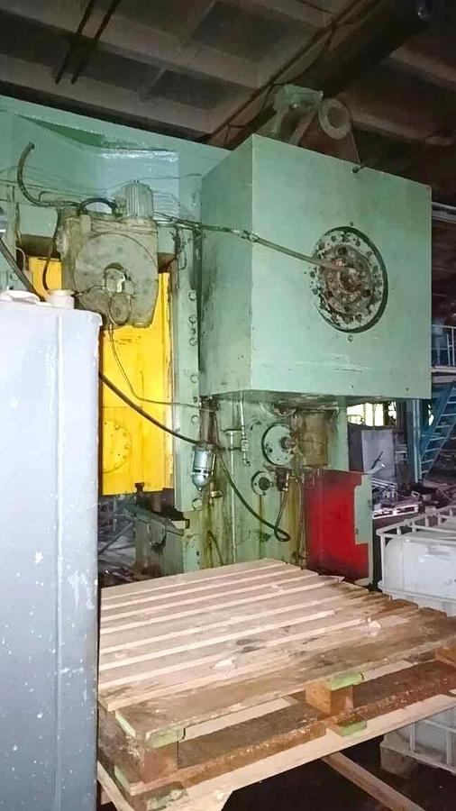 Used 1000 tons Press Knuckle Joint Coining Barnaul KB8340