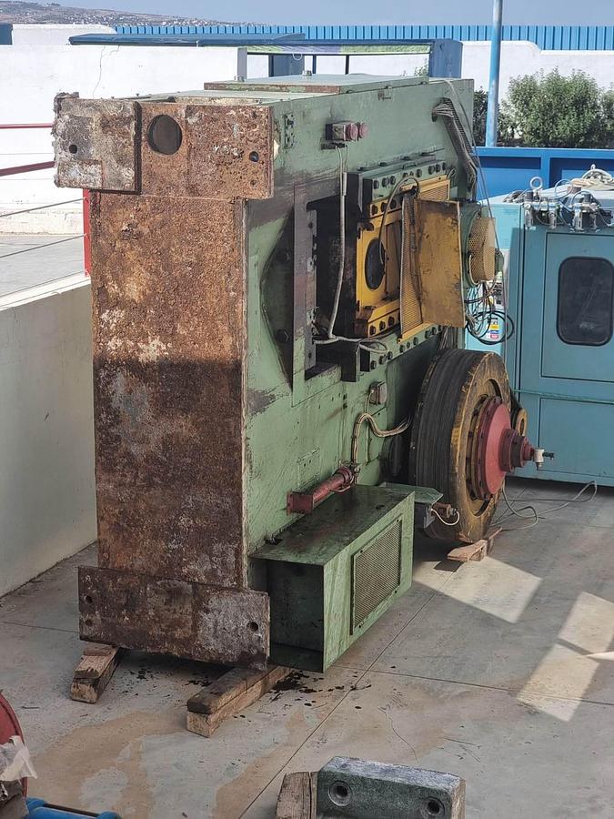 Used 1000 tons Press Knuckle Joint Coining Barnaul KB8340