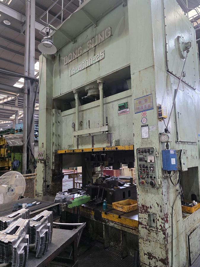 Used Sheet Stamping Line Mechanical 1200-300-600-300