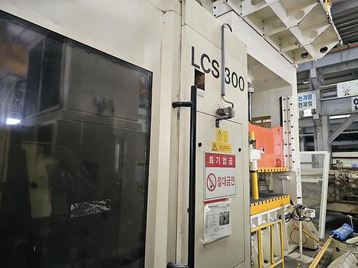 Used 2005 Liebherr LCS300