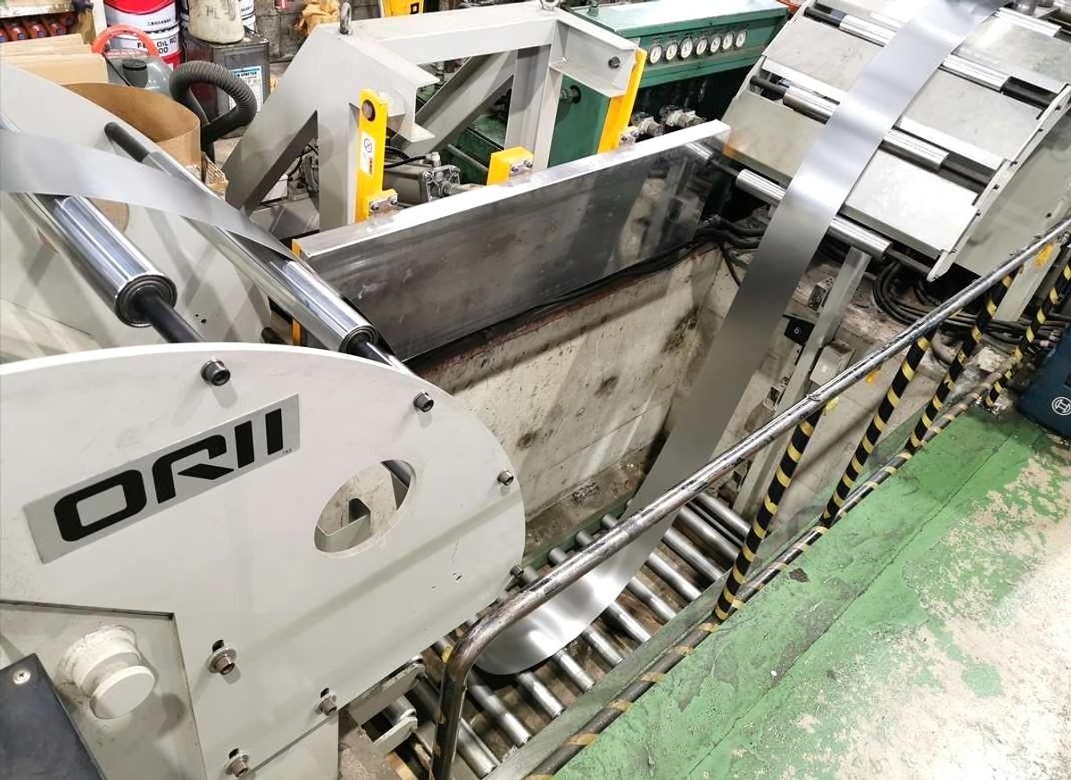 Used 300 tons Press Sheet Stamping Mechanical Aida PDA300H