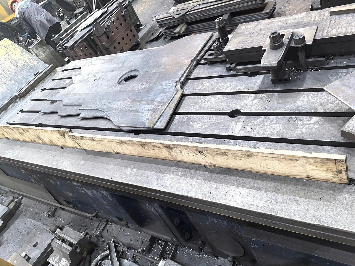 Used Plano Miller Stanko 7216G