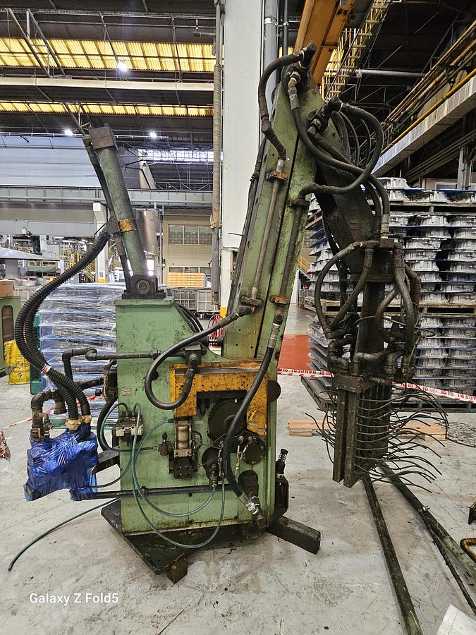 1650 tons Die Casting Machine UBE G-Type