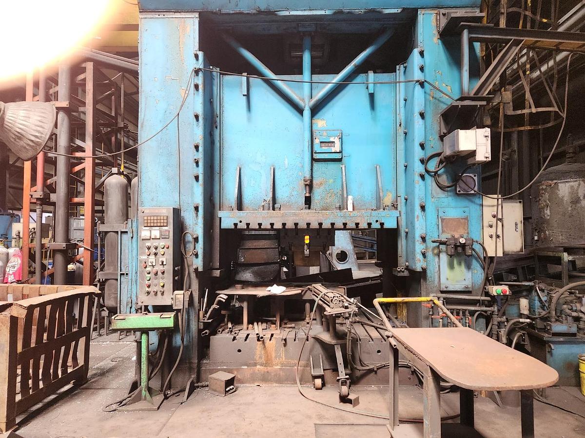 Used 1000 tons Press Trimming Kurimoto S21000