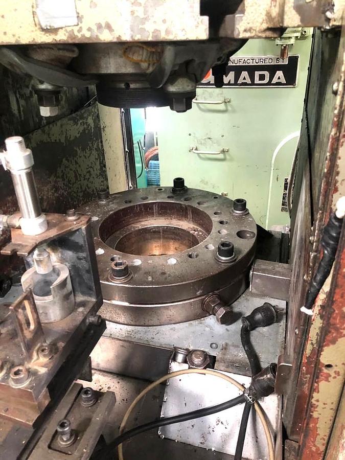 Used 450 tons Press Cold Forging Komatsu Maypress MKN220