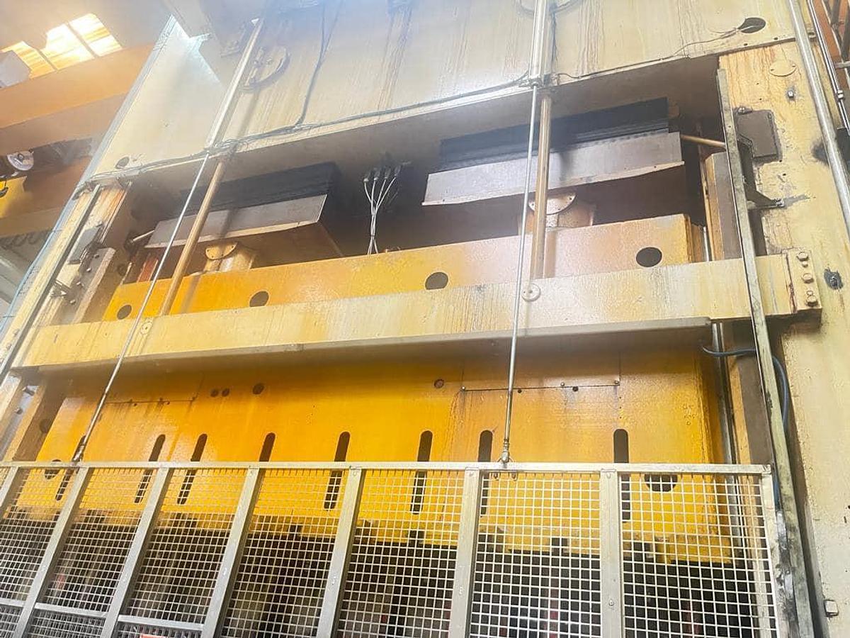 Used 800 tons Press Sheet Stamping Mechanical WMW Erfurt PKZV800FS