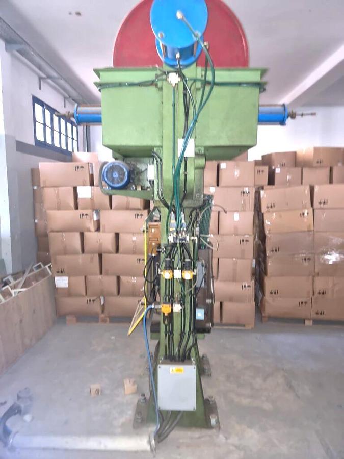 Used 400 tons Press Knuckle Joint Coining Barnaul KB8336