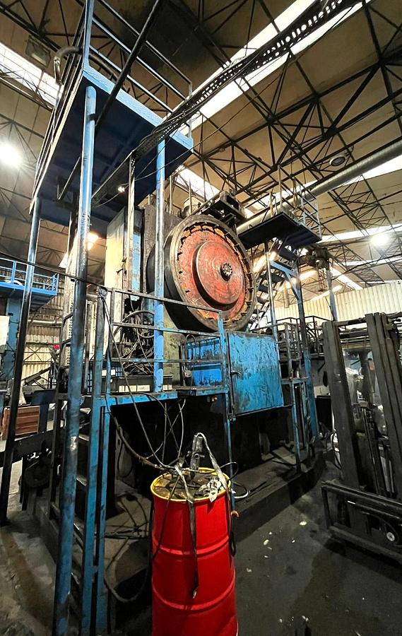 Used 1000 tons Press Hot Forging Smeral LZK1000