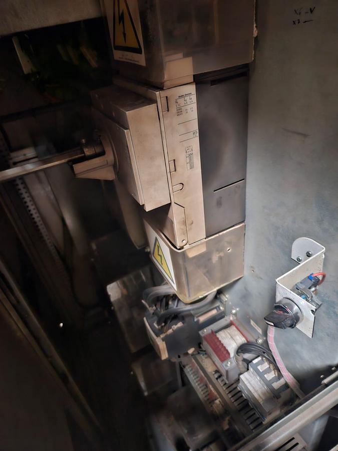 Used Lathe Vertical Turning CNC Titan SC33