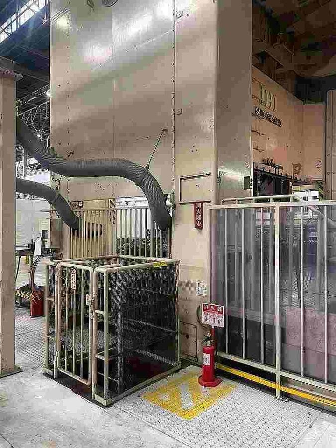 Used 1000 tons Press Sheet Stamping Mechanical IHI