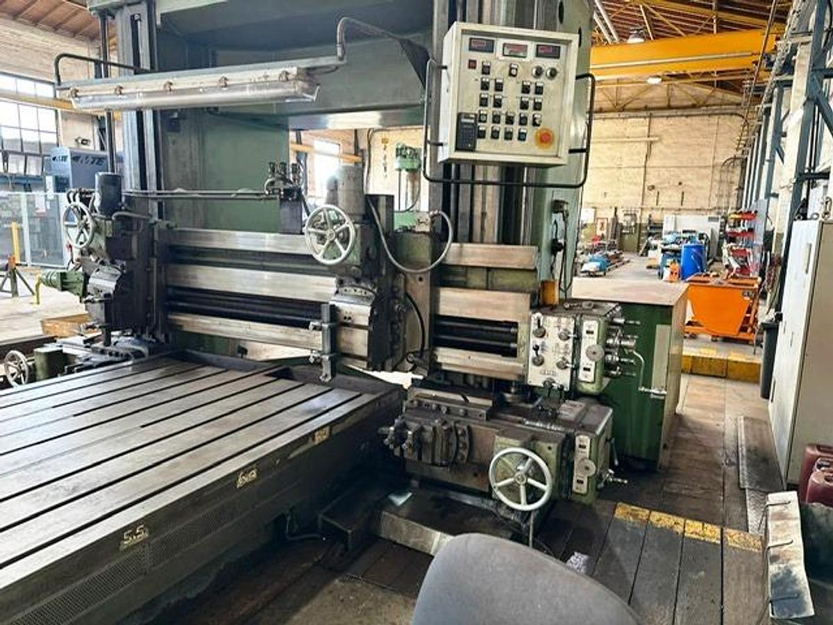 Used Plano Miller Boehringer 8Z 2000