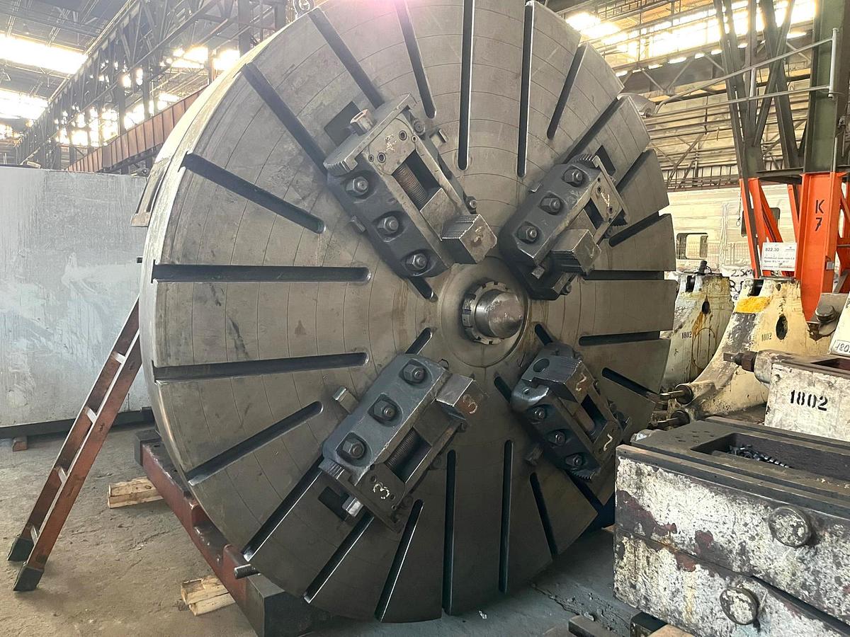 Used Lathe Heavy Duty CNC