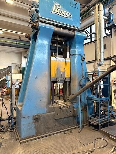 Used 2 tons Hammer Forging Hydraulic Lasco KH250
