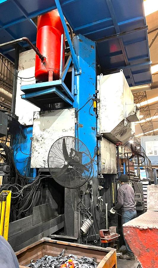 Used 1600 tons Press Hot Forging Smeral LZK1600