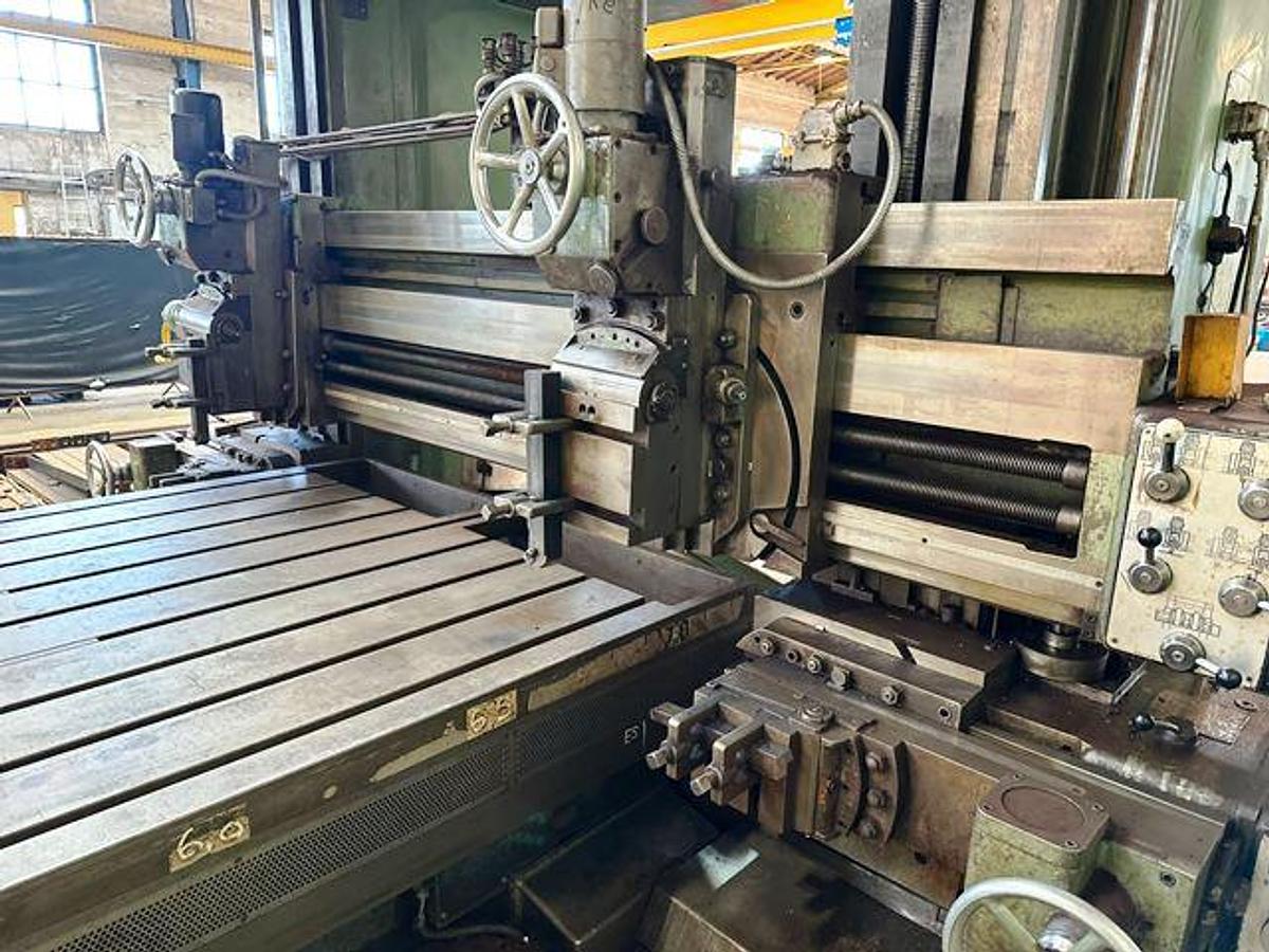 Used Plano Miller Boehringer 8Z 2000