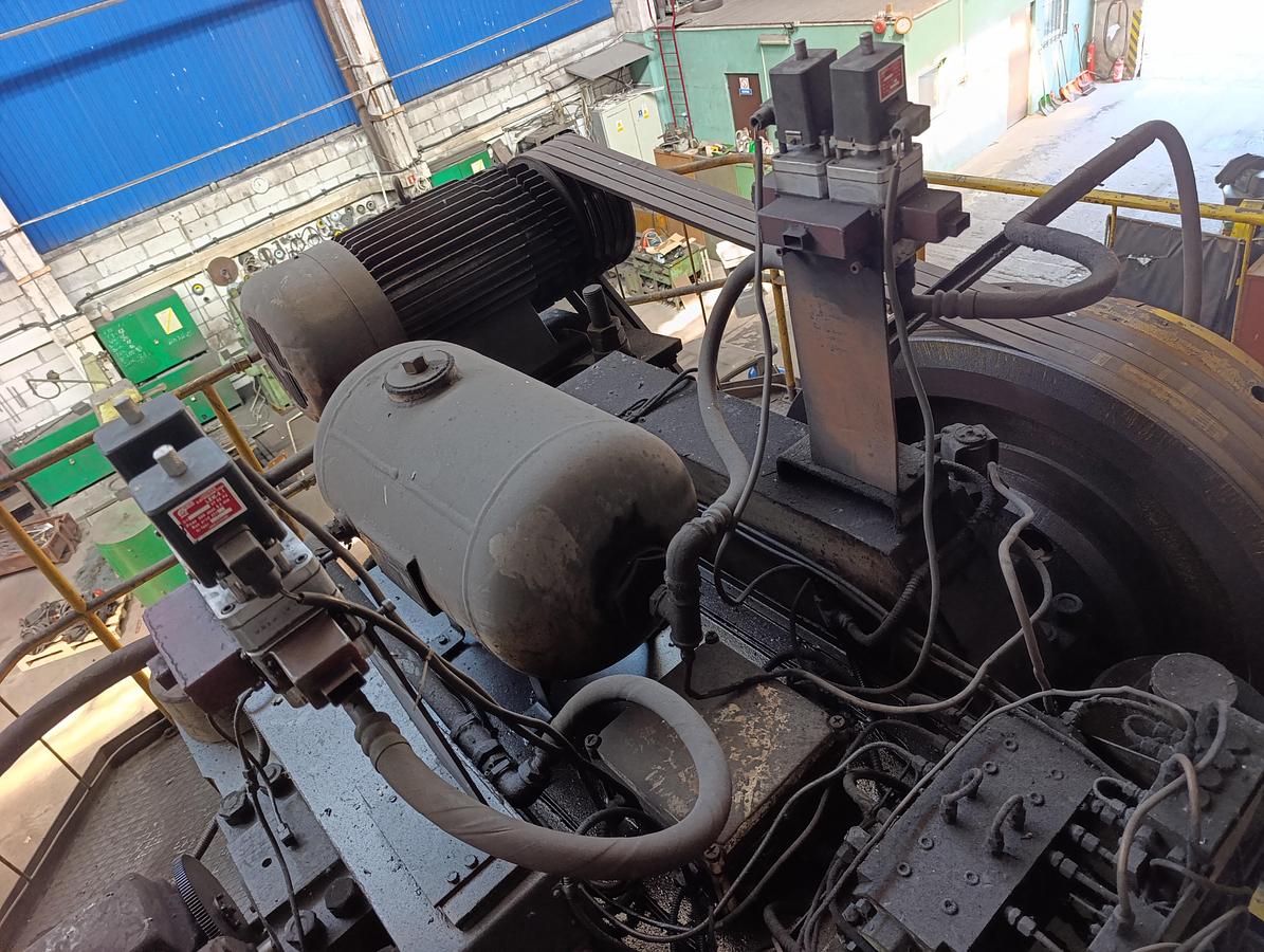 Used 400 tons Press Trimming TMP Voronezh Russia KA2536