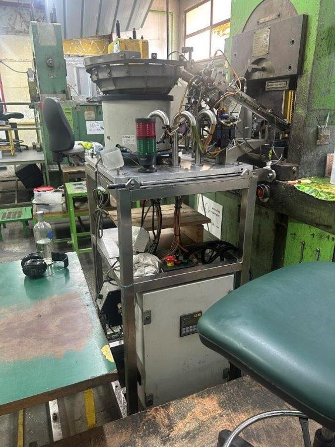 Used 360 tons Press Knuckle Joint Coining Cincinnati HME K360