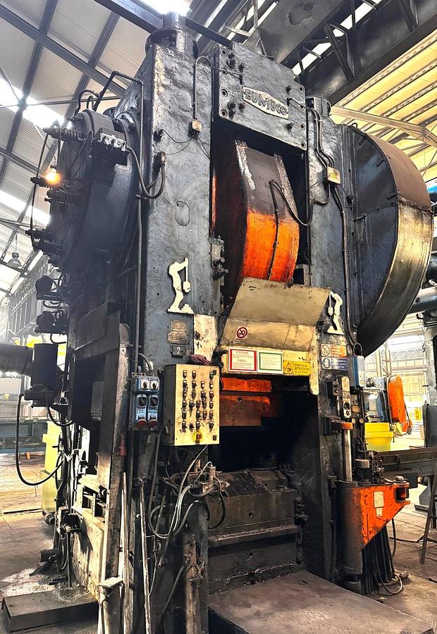 Used 2000 tons Press Hot Forging Eumuco SP200C