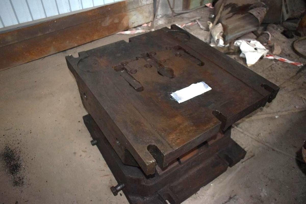 Used 1600 tons Press Hot Forging Voronezh К8542