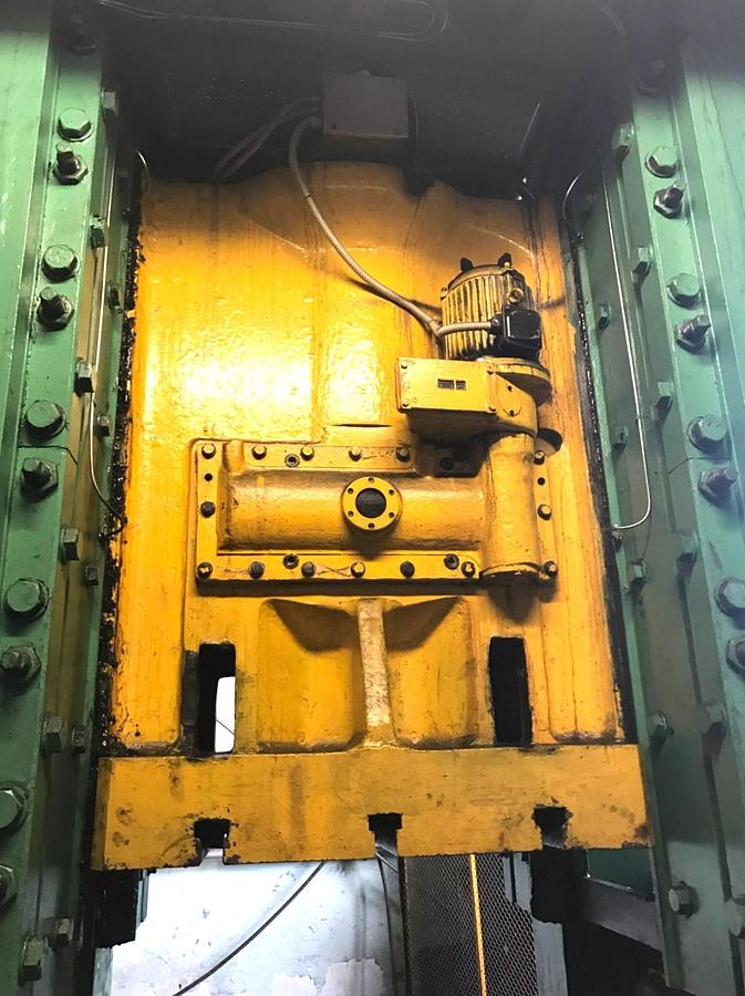 Used 630 tons Press Trimming TMP Voronezh Russia K2538