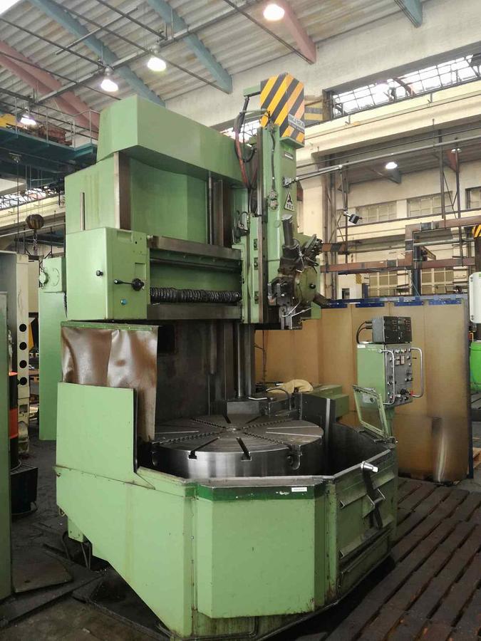 Used Lathe Vertical Turning Tos SKJ12A