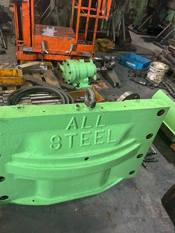 Refurbished 1600 tons Press Hot Forging National Maxipress