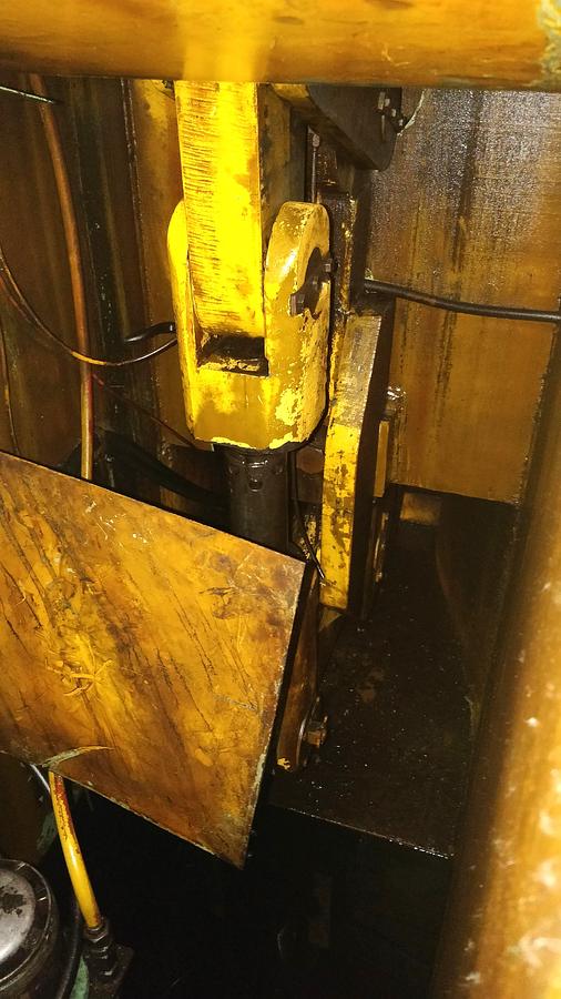 Used 1000 tons Press Knuckle Joint Coining Barnaul KB8340