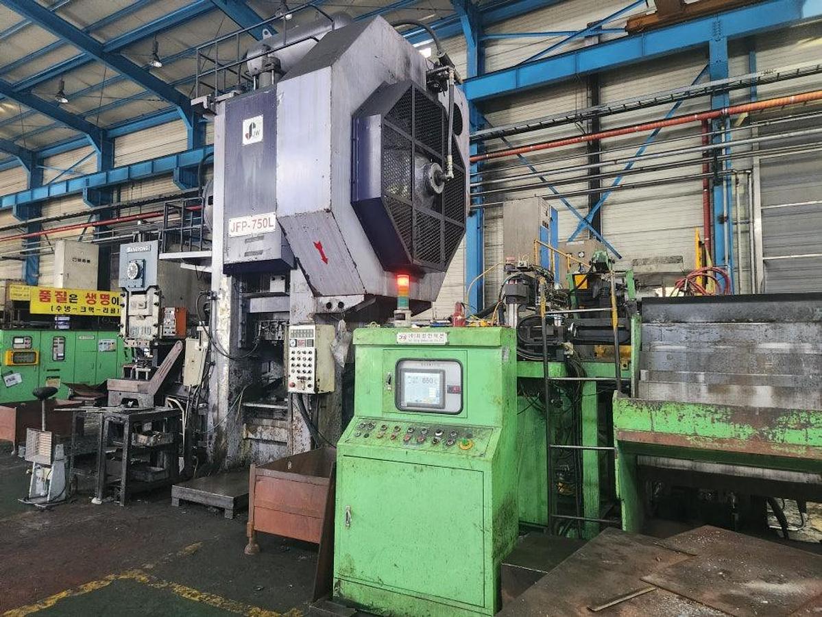 750 tons Press Hot Forging Jaewoo JFP750L