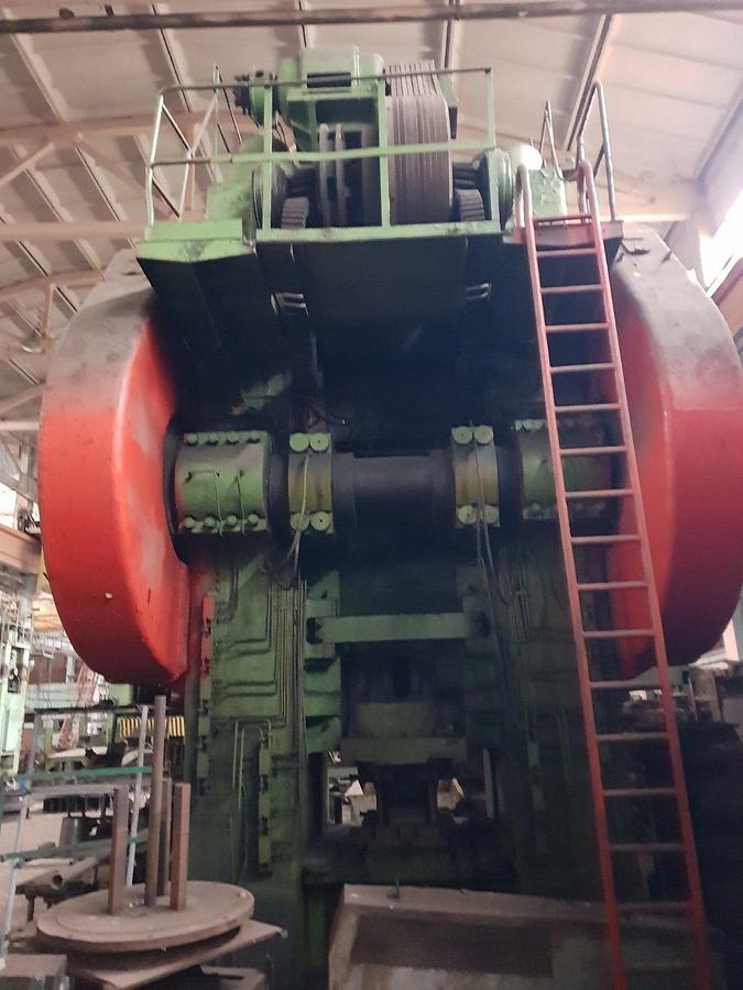 Used 4000 tons Press Knuckle Joint Coining Barnaul K8340