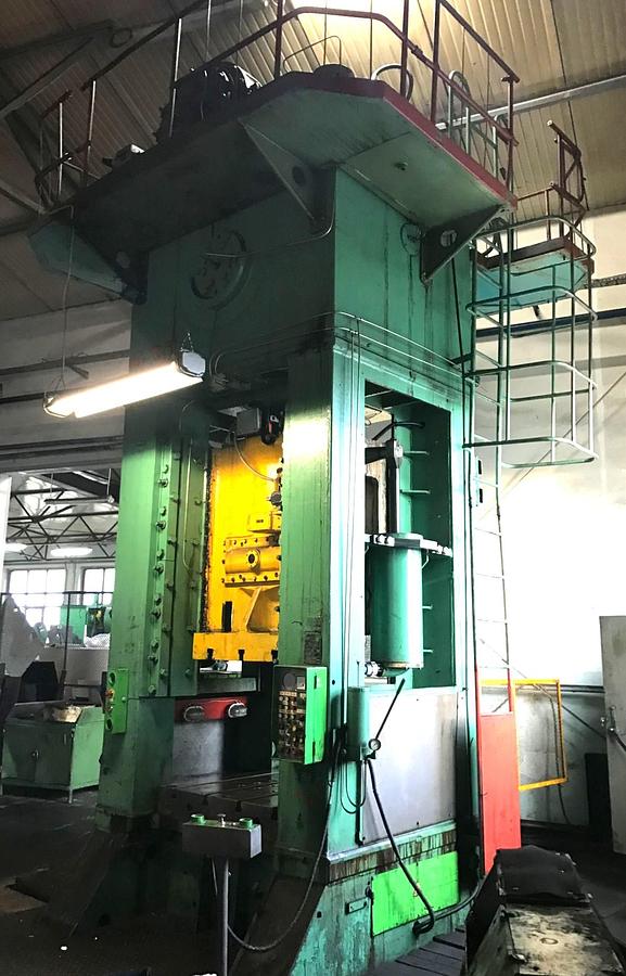 Used 630 tons Press Trimming TMP Voronezh Russia K2538