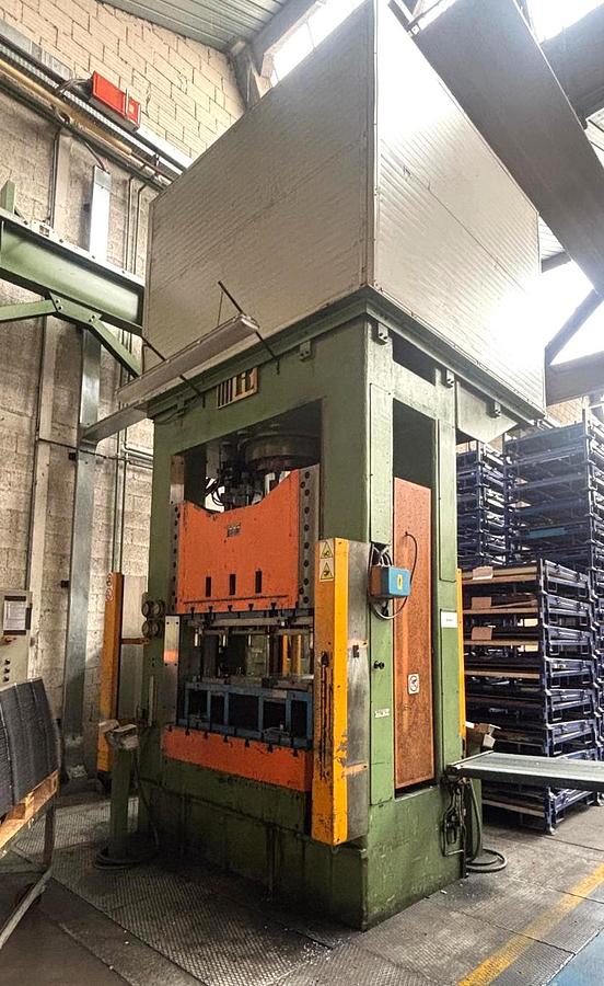 Refurbished 400 tons Press Sheet Stamping Hydraulic Cavenaghi & Ridolfi