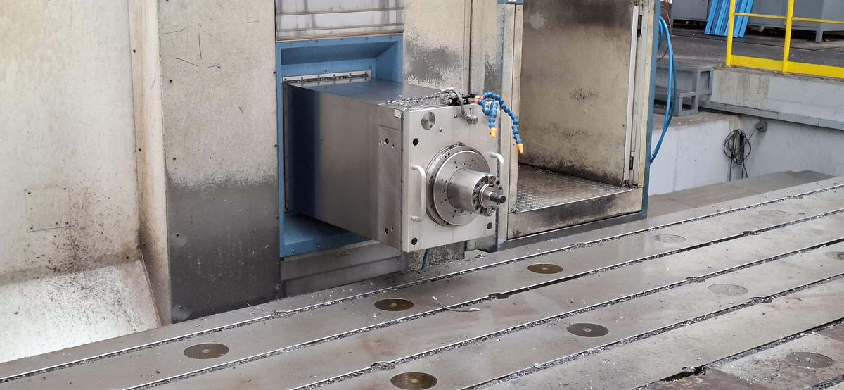 Used Borer Horizontal Table Type CNC Union PR160