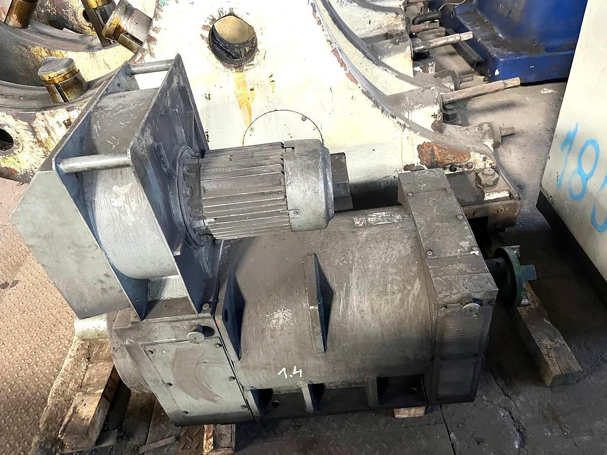 Used Lathe Heavy Duty CNC