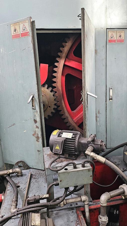 Nut Former Chun-Zu Taiwan CNF-165SP