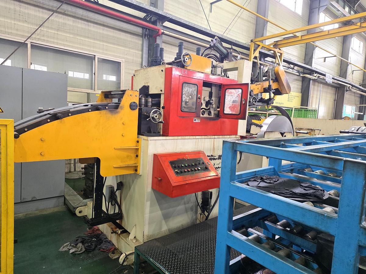 Used 700 tons Press Fineblanking Mechanical Schuler HFA7000Plus