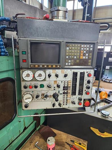 Used Lathe Vertical Turning CNC OM