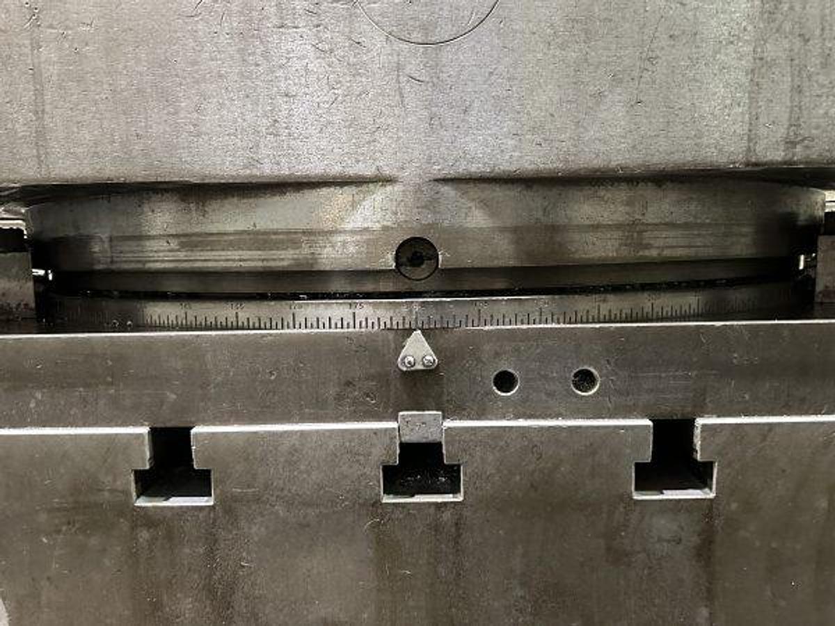 Used Borer Horizontal Table Type Union KCU-130